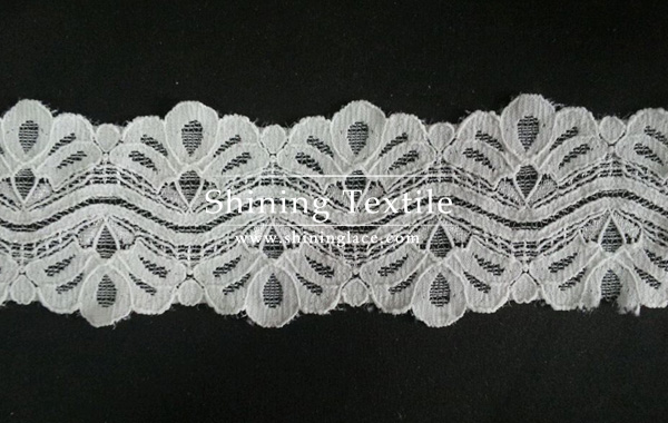 White Narrow Lace Trim